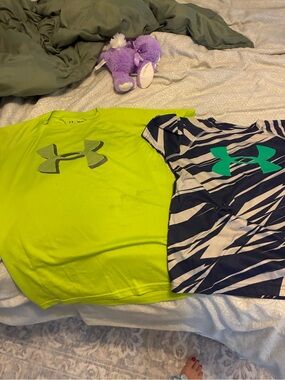 Under Armour Neon Yellow Tee & Navy Zebra-Print Tee - 2 Pack